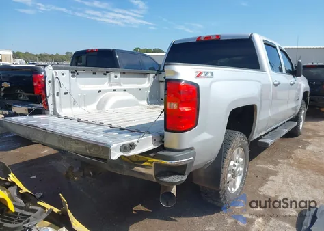 2015 Chevrolet Silverado 2500Hd Lt из США, поврежденный, VIN 1GC1KVE83FF109097